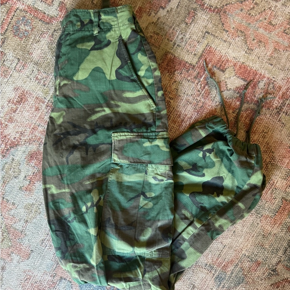 Vintage 60s Vietnam era Army issue Camo Cargo Pants